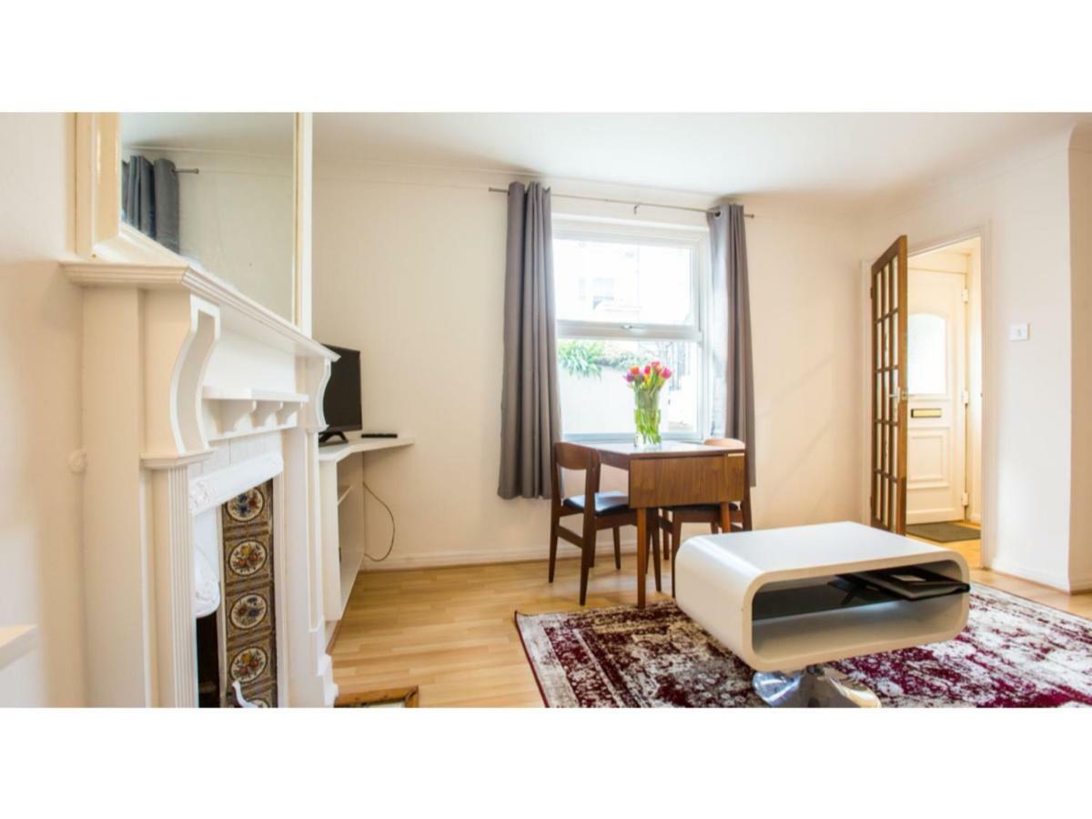 Elegant 1Bdr W/Private Garden In Vibrant Brighton Appartamento Esterno foto